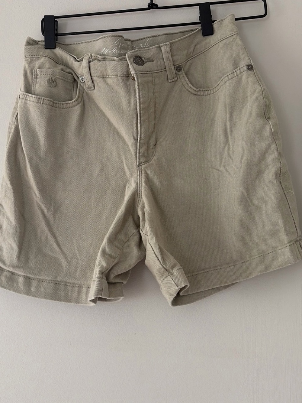 Gloria Vanderbilt Khaki Green Cotton Shorts